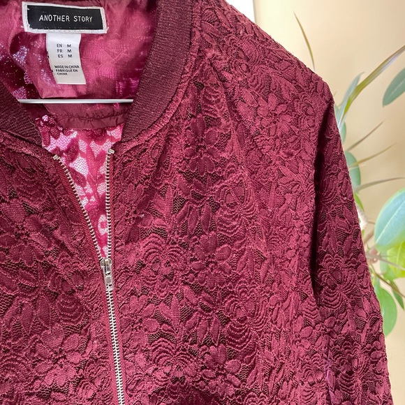 Burgundy Lace Bomber Jacket - Picture 3 of 4